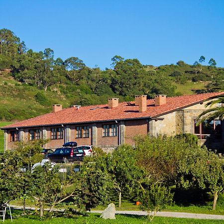 Apartamentos la Roblera Orena Exterior foto